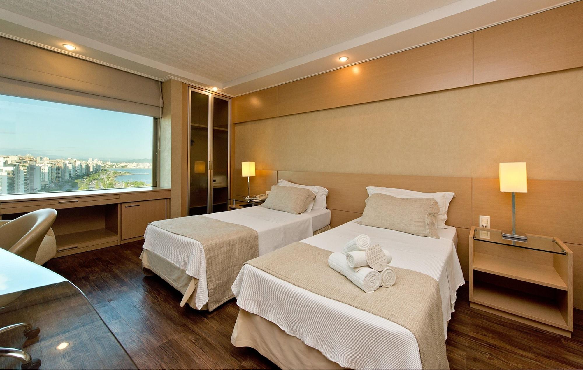 Majestic Palace Hotel Florianopolis Ngoại thất bức ảnh A room at the hotel