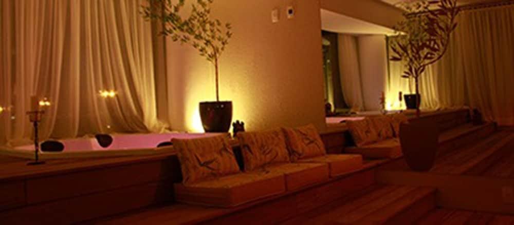 Majestic Palace Hotel Florianopolis Ngoại thất bức ảnh A massage parlor in Taiwan