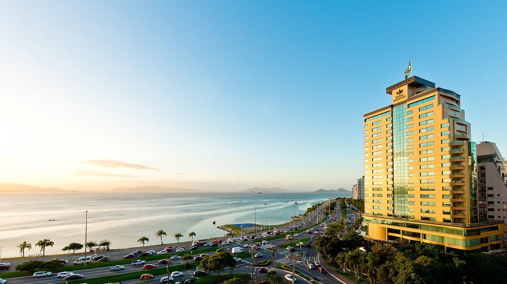 Majestic Palace Hotel Florianopolis Ngoại thất bức ảnh The hotel in 2012